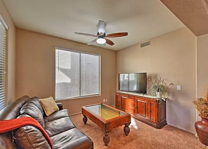 Heated Pool, Fire Pit & Game Room: *