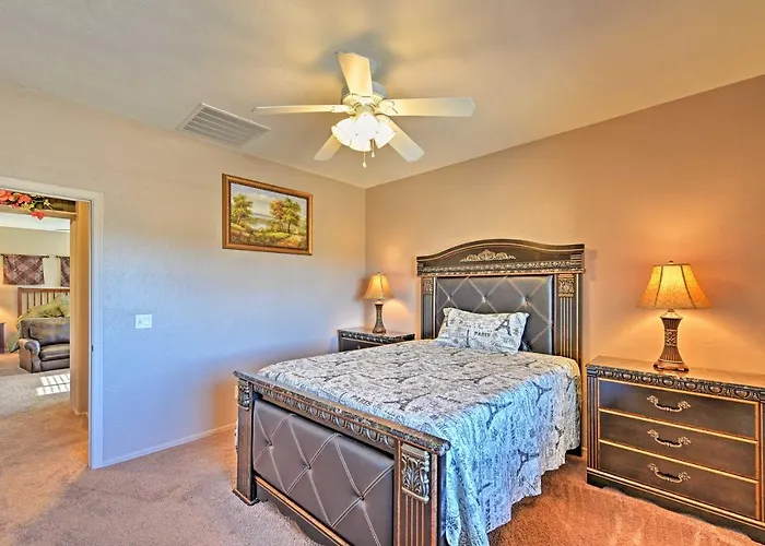Heated Pool, Fire Pit & Game Room: *